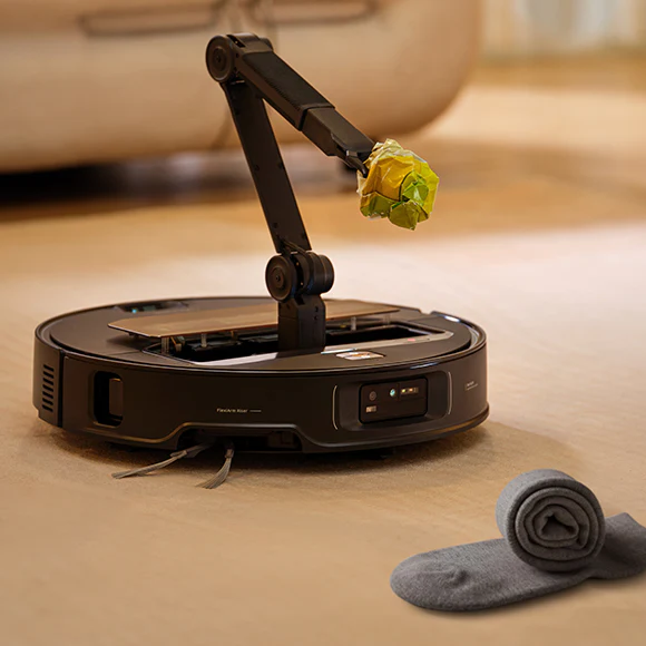 Roborock Saros Z70 Robot Vacuum